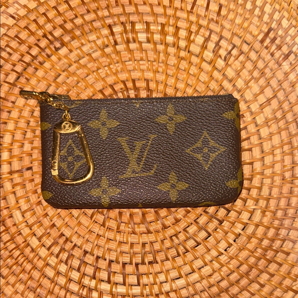 Louis Vuitton Brown and Gold Monogram Key Holder